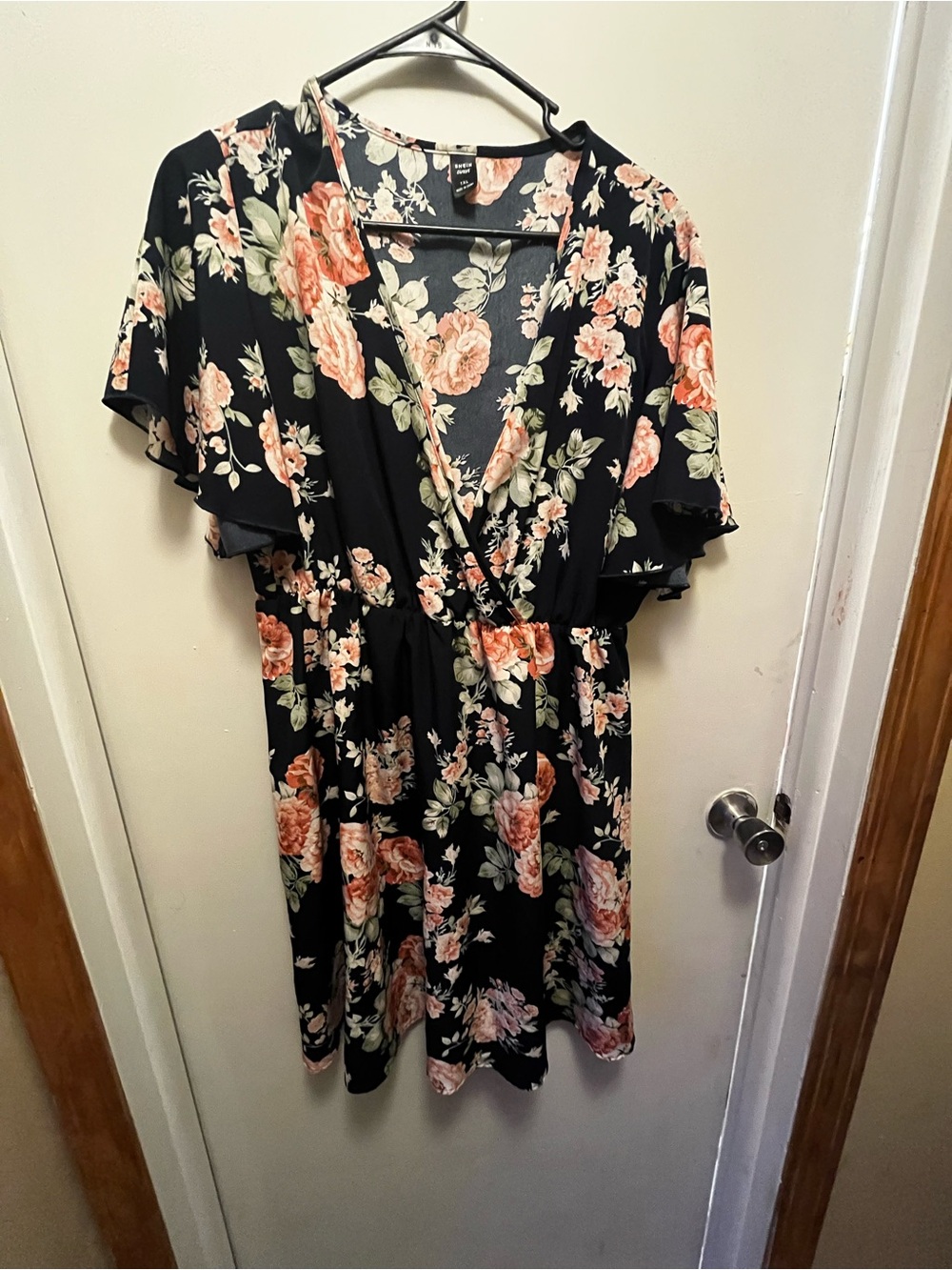 Floral Wrap Short Sleeve Dress - navy with Peach Floral